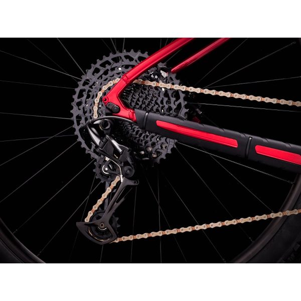 Trek Marlin 8 Gen 3 (2023) Crimson